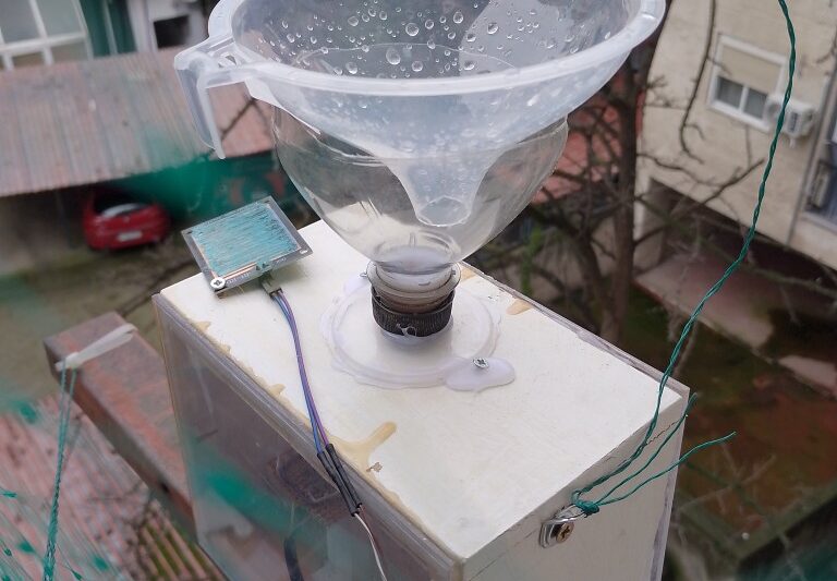 Rain gauge back on