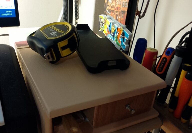 Desk organization project